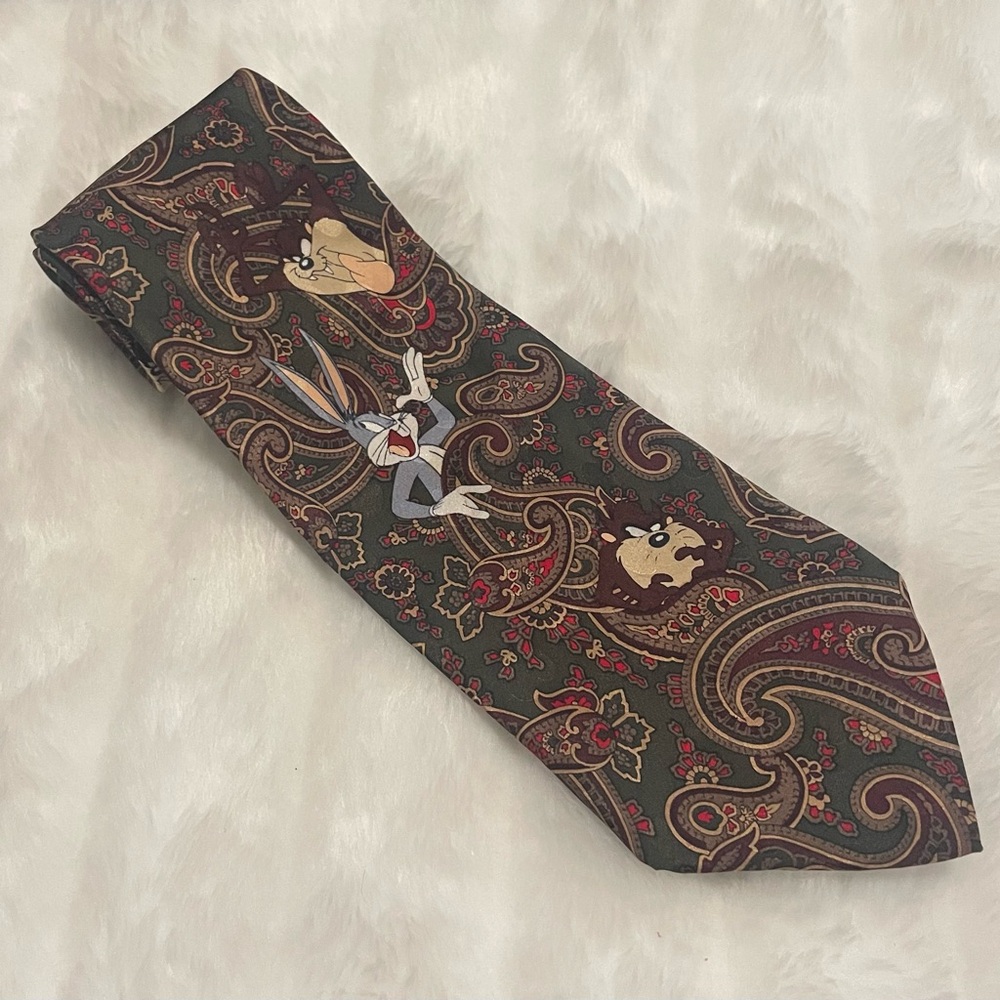 Looney Tunes Paisley Patterned Tie with Cartoon Characters